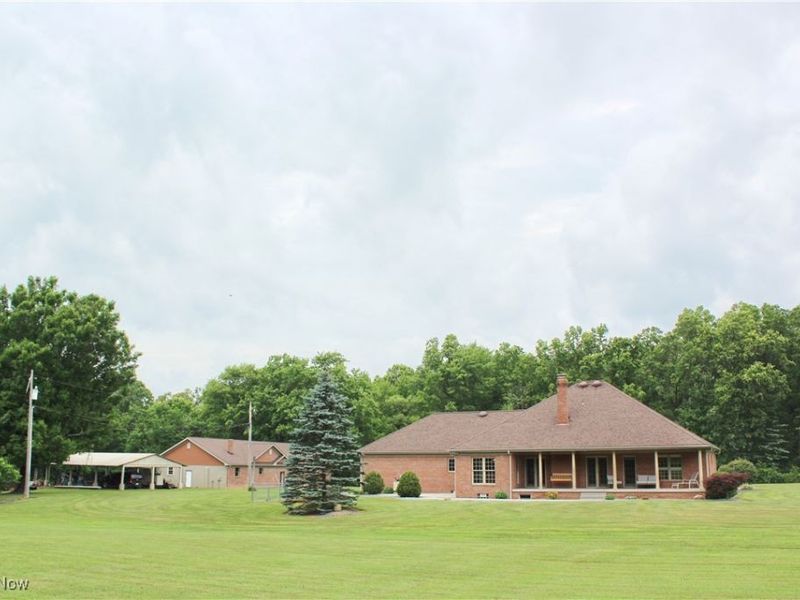 4901 New Castle Road, Lowellville, OH 44436 Photo 4