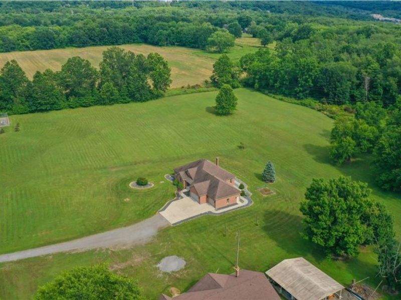 4901 New Castle Road, Lowellville, OH 44436 Photo 45