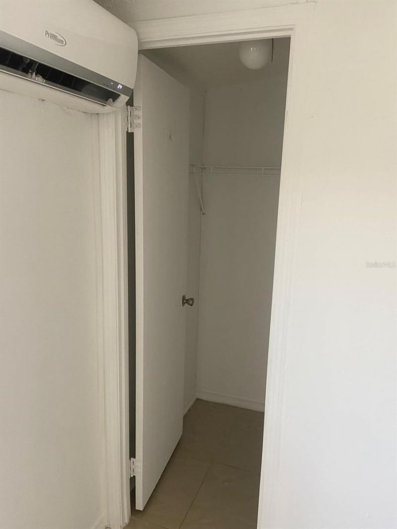 Please Call For Address, Miami, FL 33184 Photo