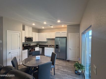 8886 Wolf Moon Drive, Reno, NV 89506 Photo