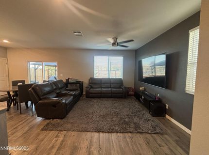 8886 Wolf Moon Drive, Reno, NV 89506 Photo