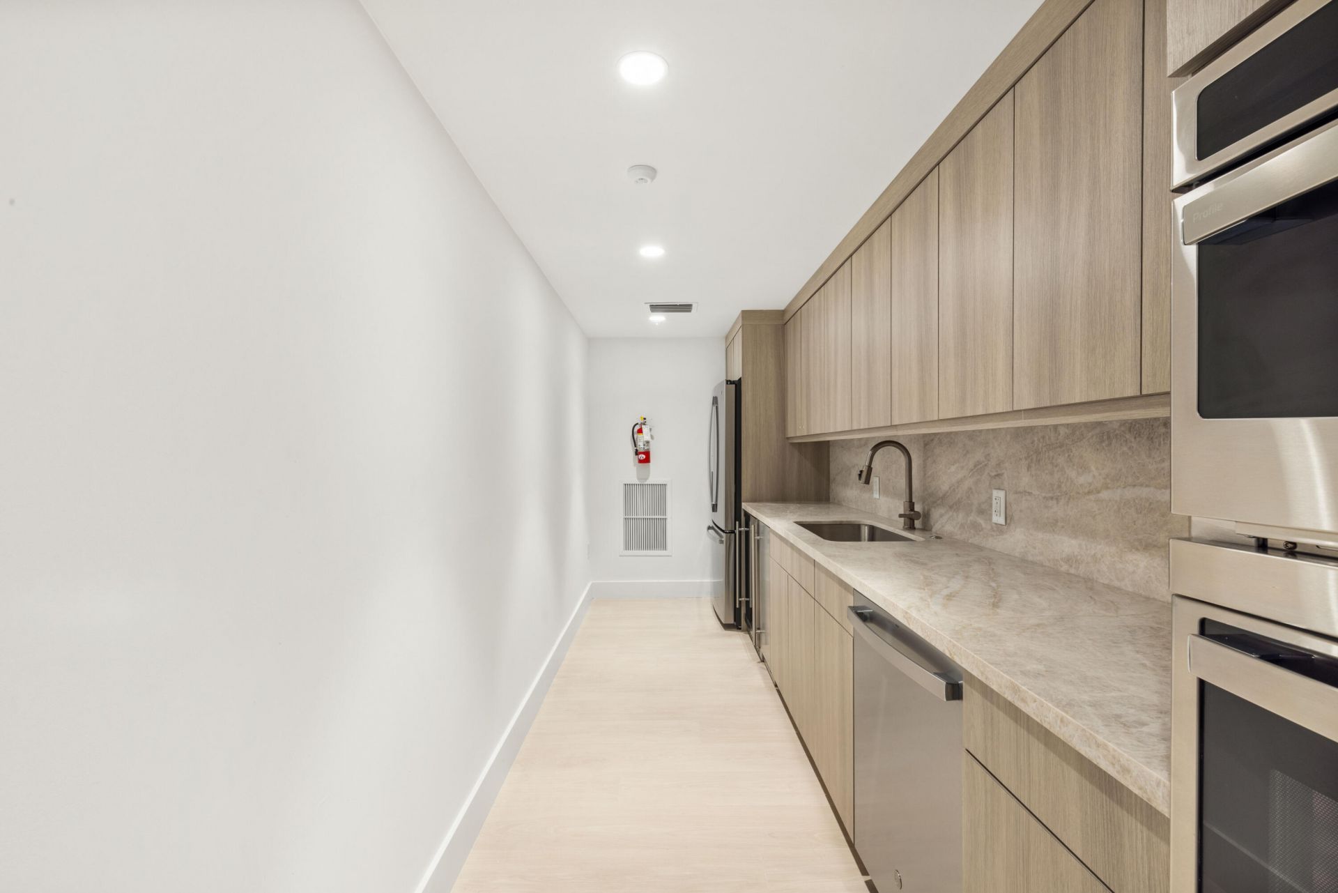 2773 S Ocean Boulevard, Unit 517, Palm Beach, FL 33480 Photo