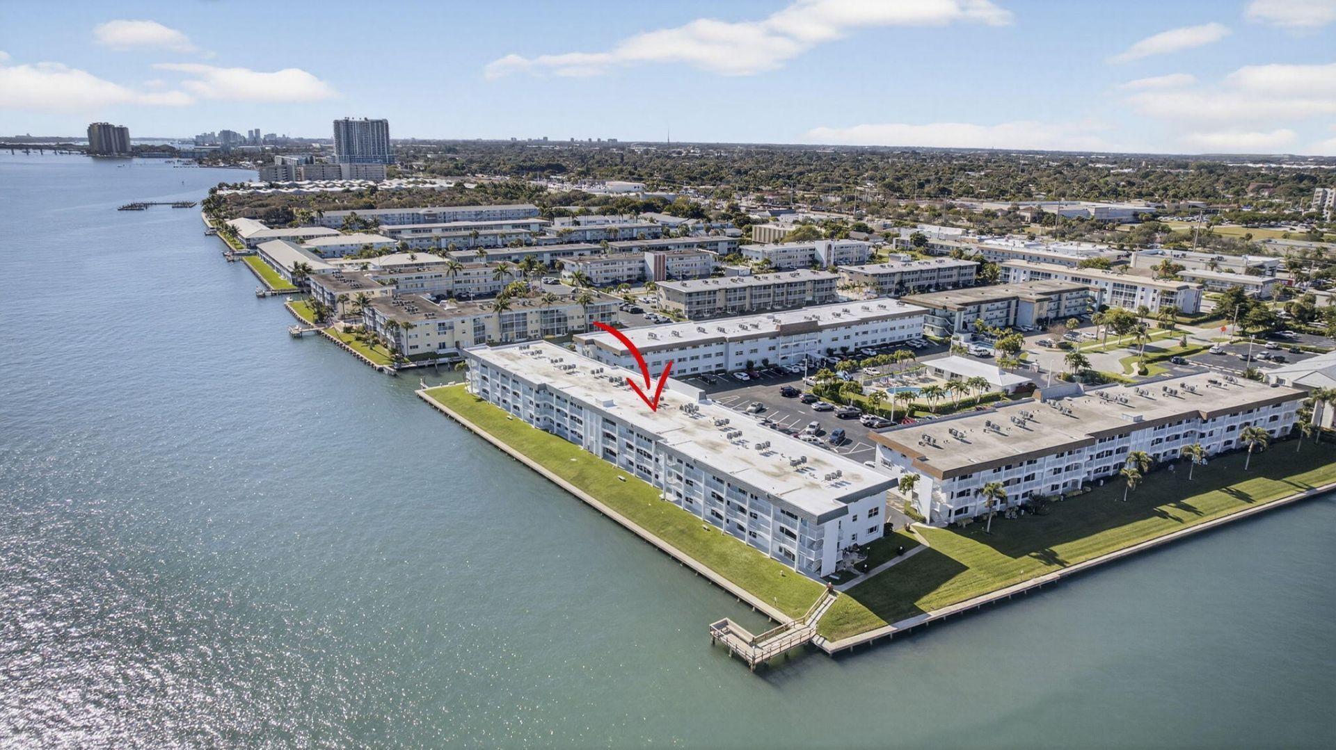 100 Shore Court, Unit 307, North Palm Beach, FL 33408 Photo