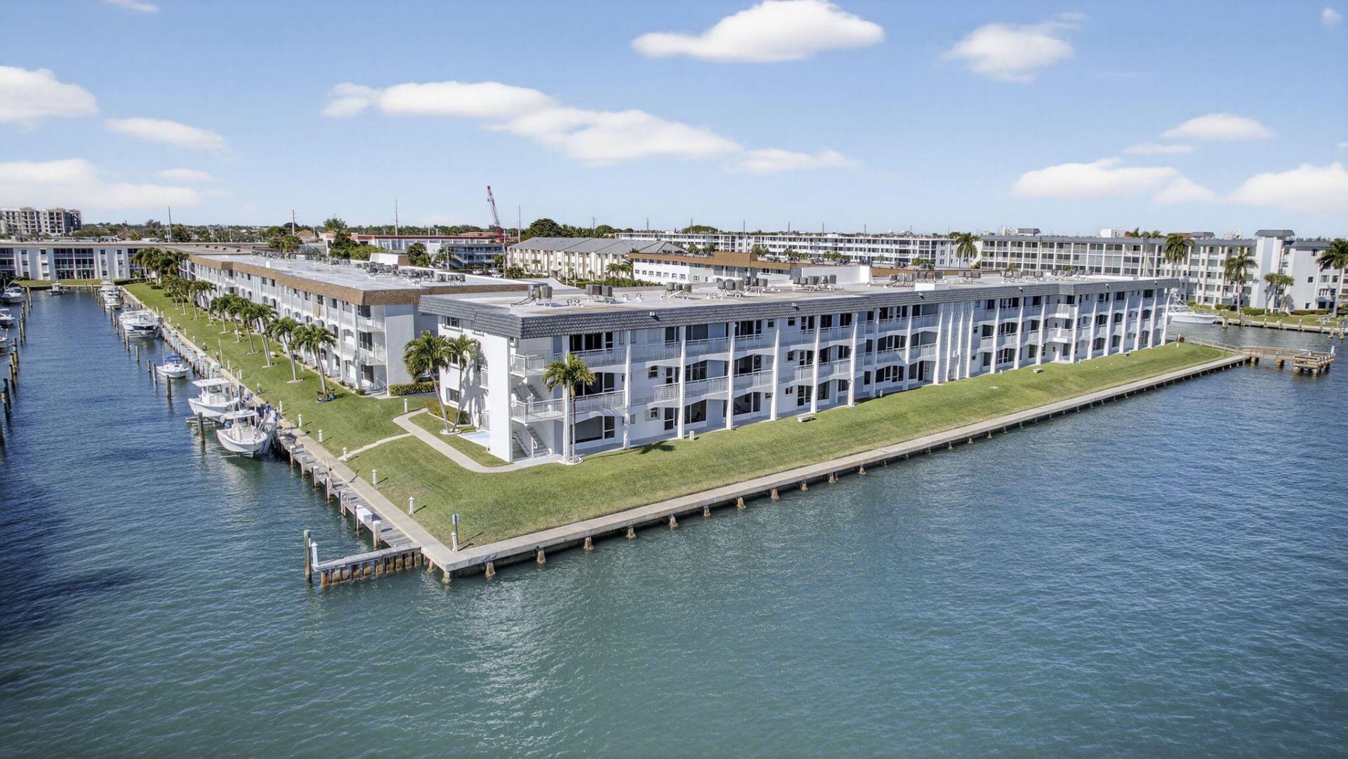 100 Shore Court, Unit 307, North Palm Beach, FL 33408 Photo