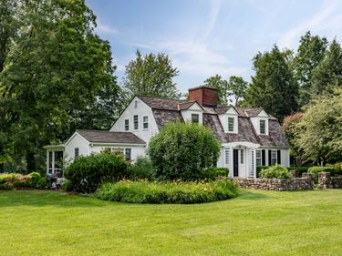 61 Old Litchfield, Washington, CT 06793