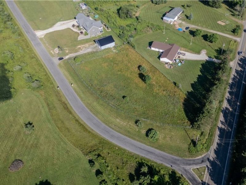 6279 Carlisle Way, Ravenna, OH 44266 Photo 2