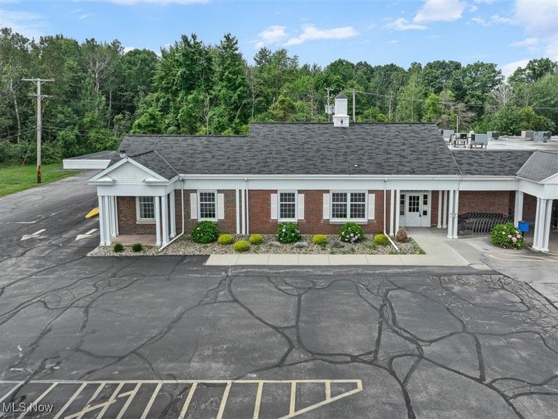 6269 S Main Street, North Kingsville, OH 44004 Photo 3