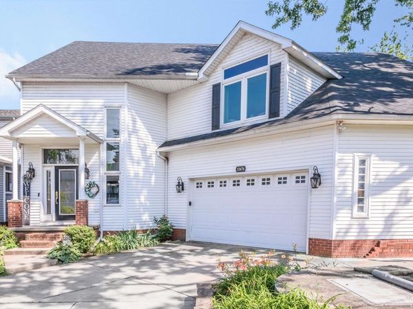 13476 Venetian Drive, Monroe, MI 48161