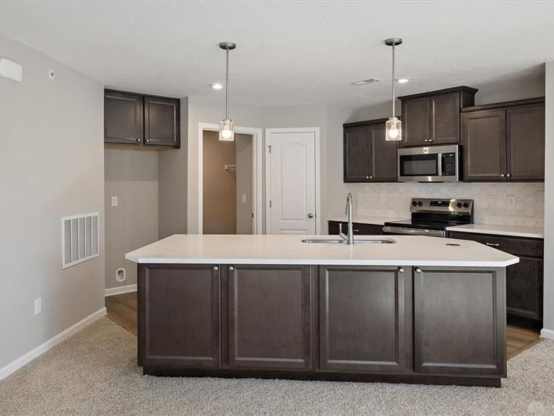 506 Glenhaven Way, Unit 756-204, Fairborn, OH 45324 Photo 2