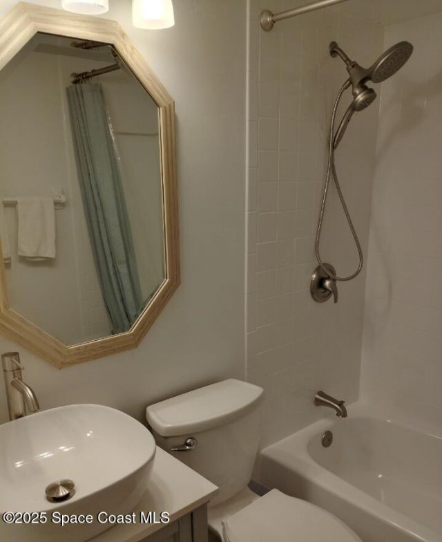 200 S Banana River Boulevard, Unit 2310, Cocoa Beach, FL 32931 Photo