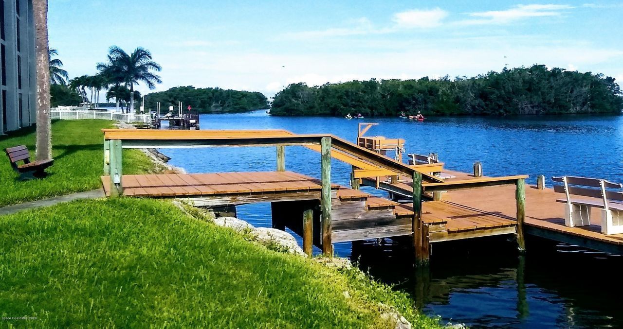 200 S Banana River Boulevard, Unit 2310, Cocoa Beach, FL 32931 Photo