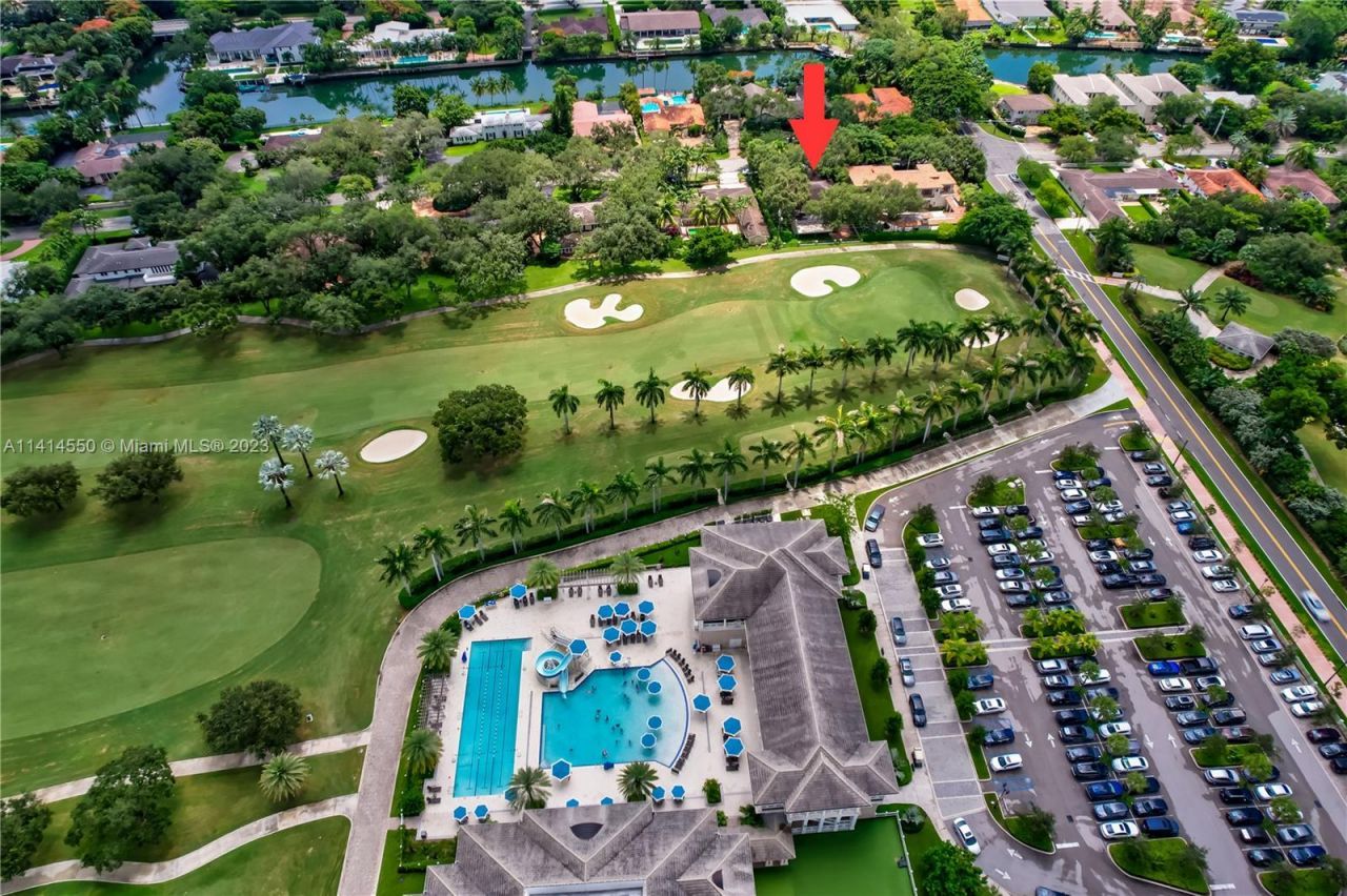 4716 University Dr, Coral Gables, FL 33146 Photo