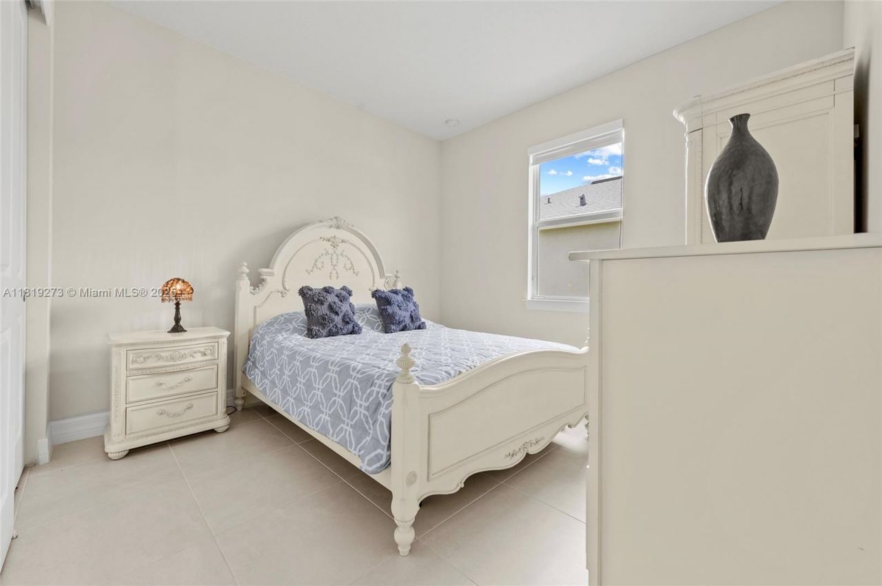 12355 SW Myrtle Oak Dr, Port Saint Lucie, FL 34987 Photo