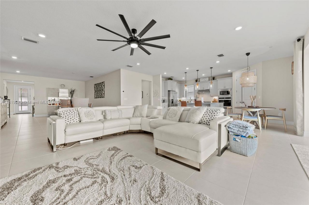 12355 SW Myrtle Oak Dr, Port Saint Lucie, FL 34987 Photo