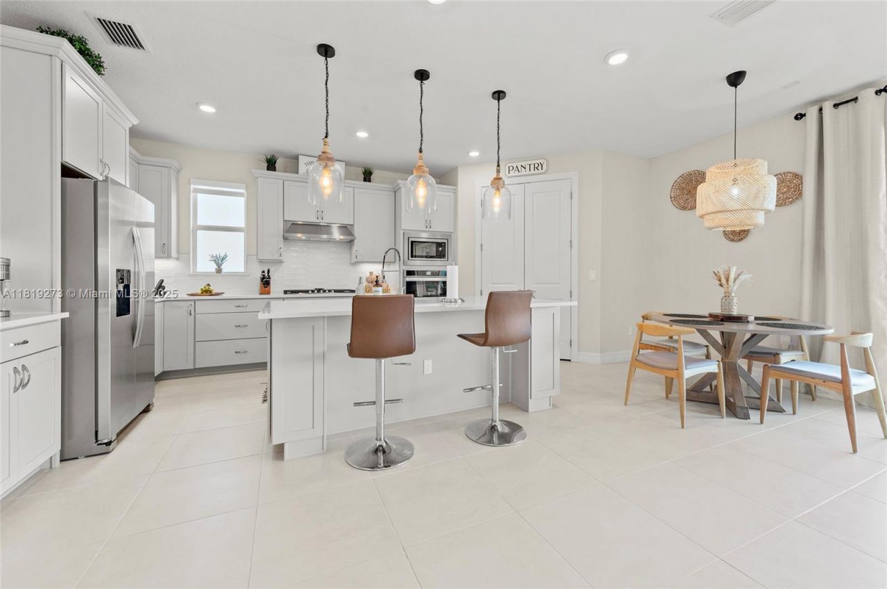 12355 SW Myrtle Oak Dr, Port Saint Lucie, FL 34987 Photo