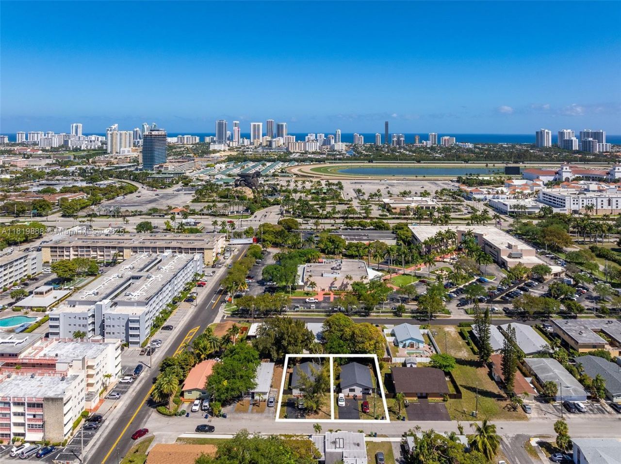 311 SE 3rd Ave, Hallandale Beach, FL 33009 Photo