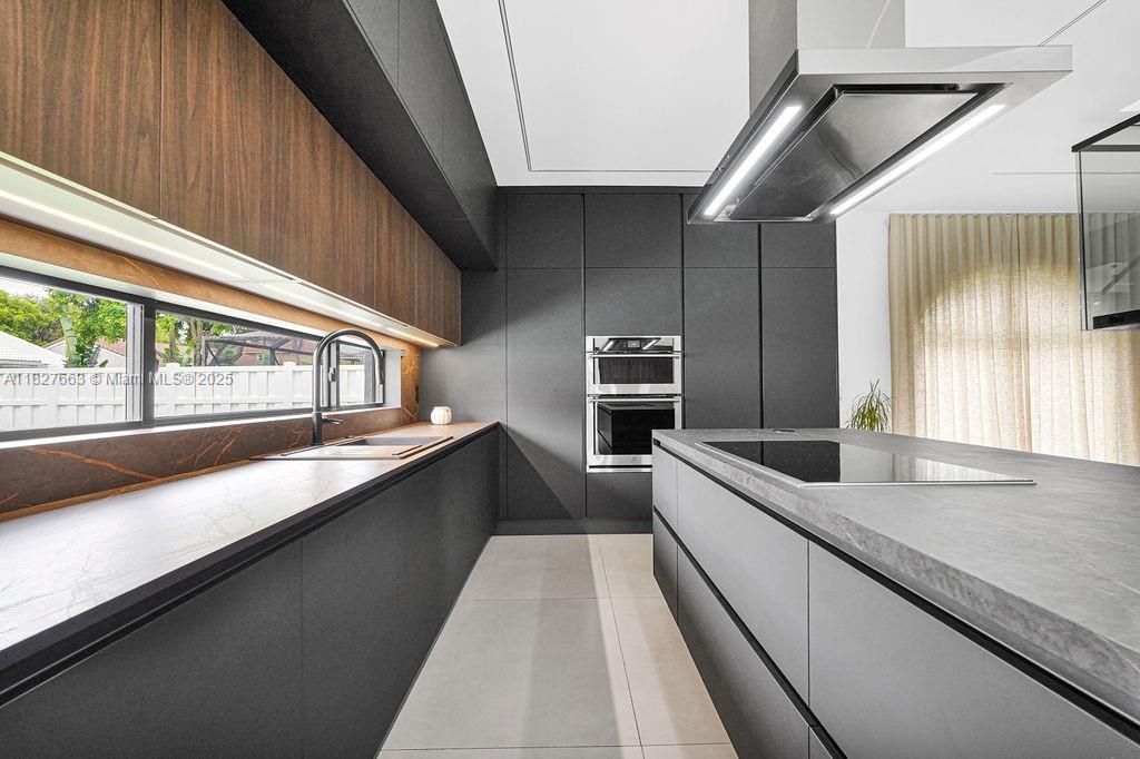 10746 Charleston Pl, Cooper City, FL 33026 Photo