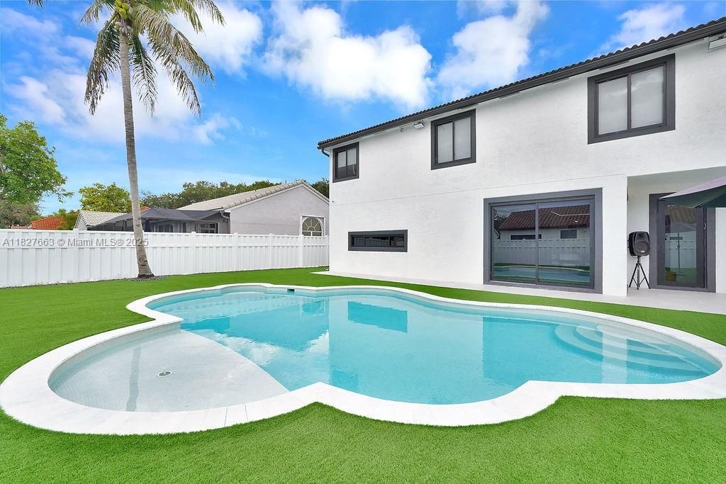 10746 Charleston Pl, Cooper City, FL 33026 Photo