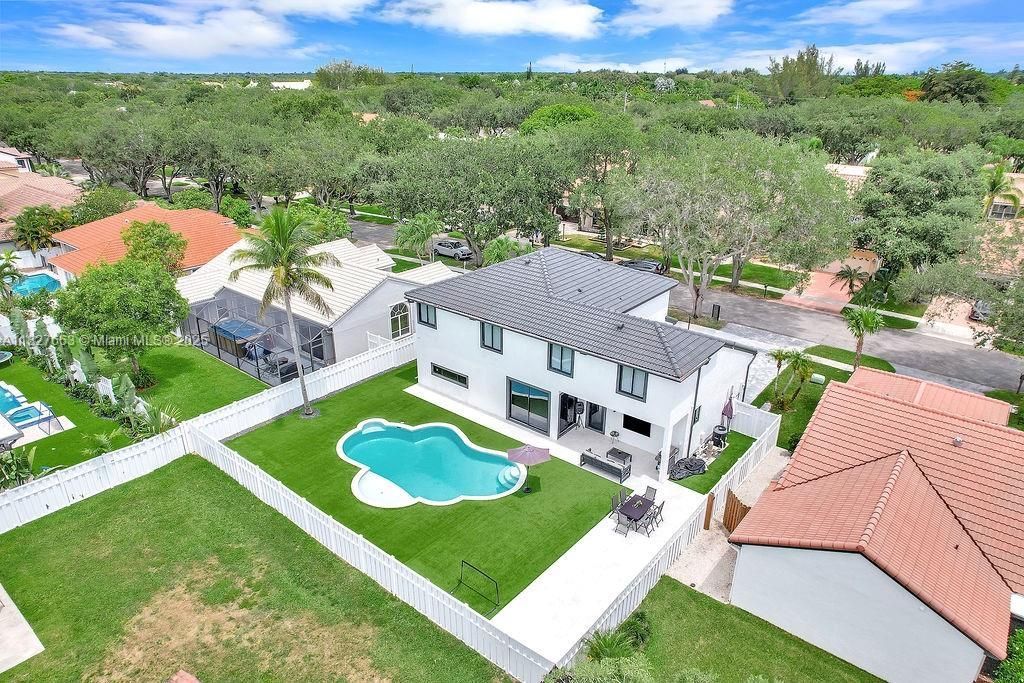 10746 Charleston Pl, Cooper City, FL 33026 Photo