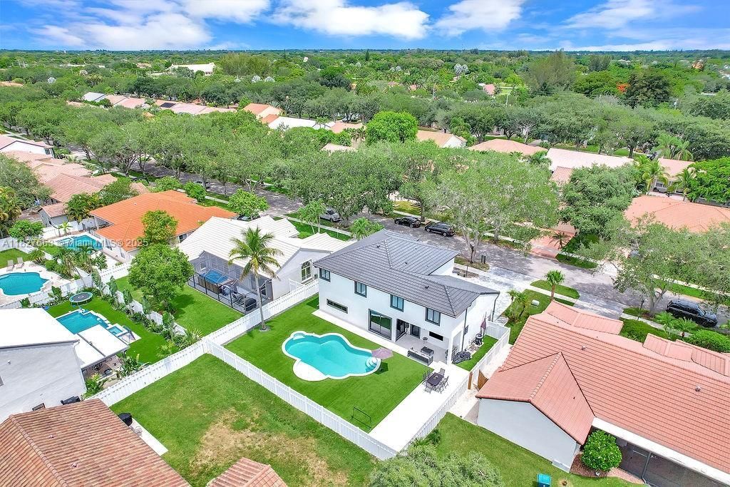 10746 Charleston Pl, Cooper City, FL 33026 Photo