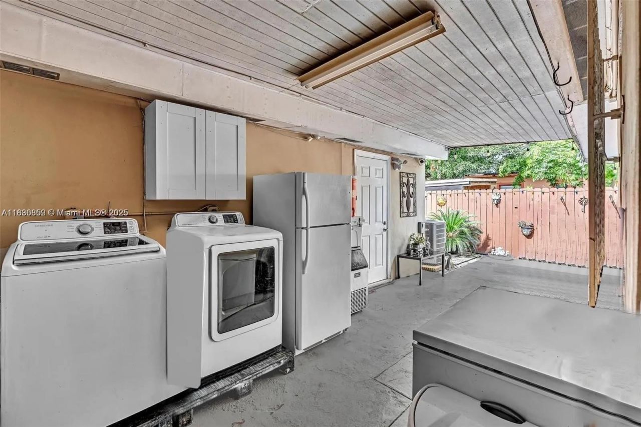 12840 NW 22nd Ave, Miami, FL 33167 Photo