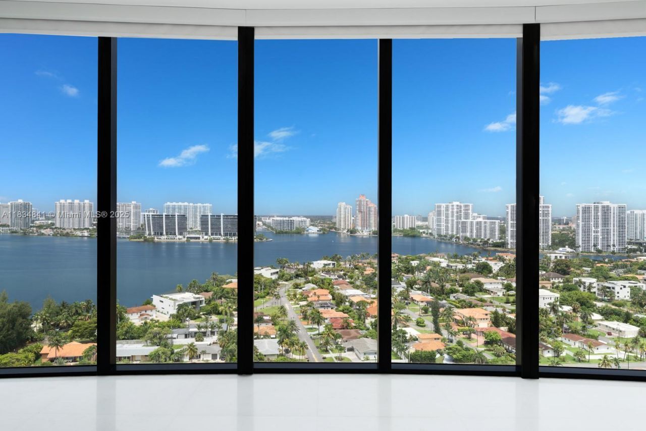 18555 Collins Ave, Unit 2003, Sunny Isles Beach, FL 33160 Photo