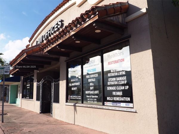 1943 Tyler St, Hollywood, FL 33020