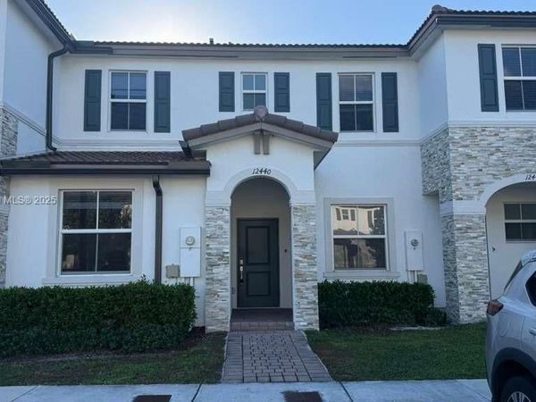 12440 NW 23rd Ct, Miami, FL 33167