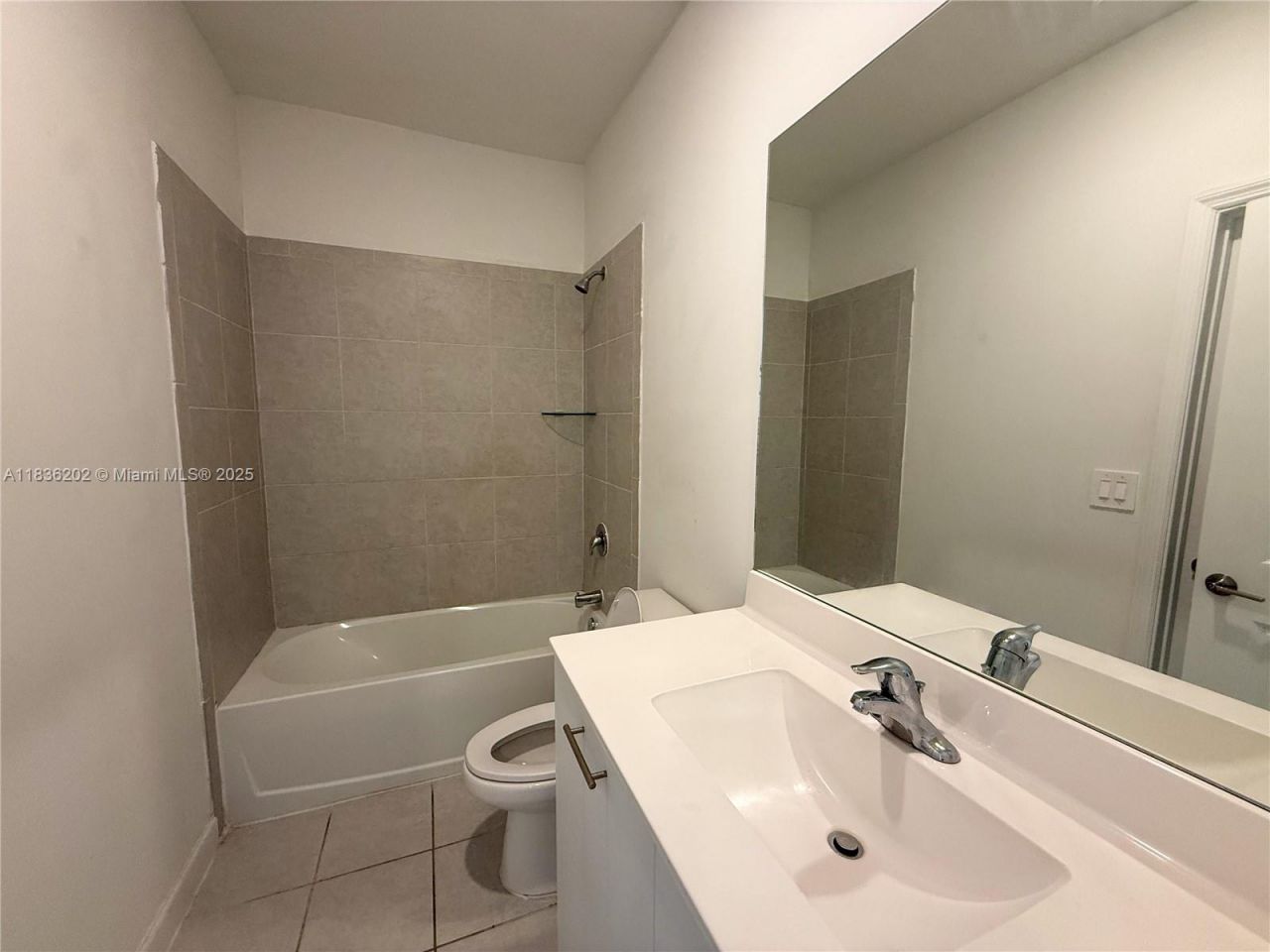 12440 NW 23rd Ct, Miami, FL 33167 Photo