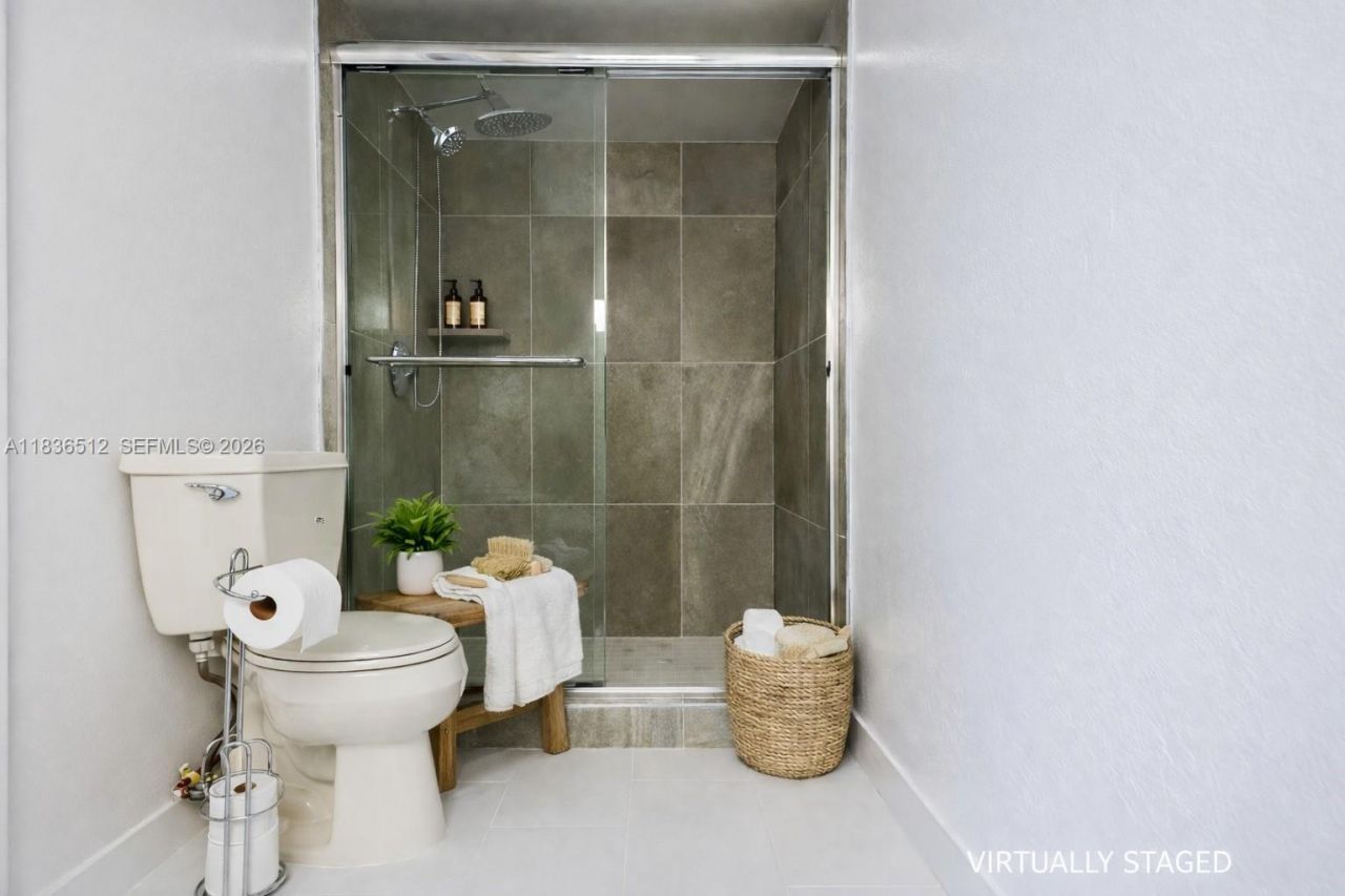 1201 S Ocean Dr, Unit 410S, Hollywood, FL 33019 Photo