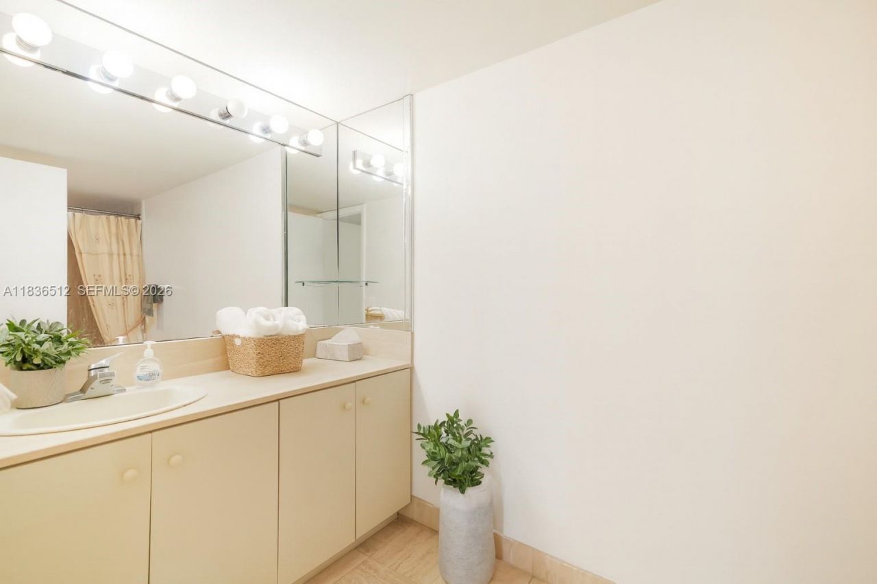 1201 S Ocean Dr, Unit 410S, Hollywood, FL 33019 Photo