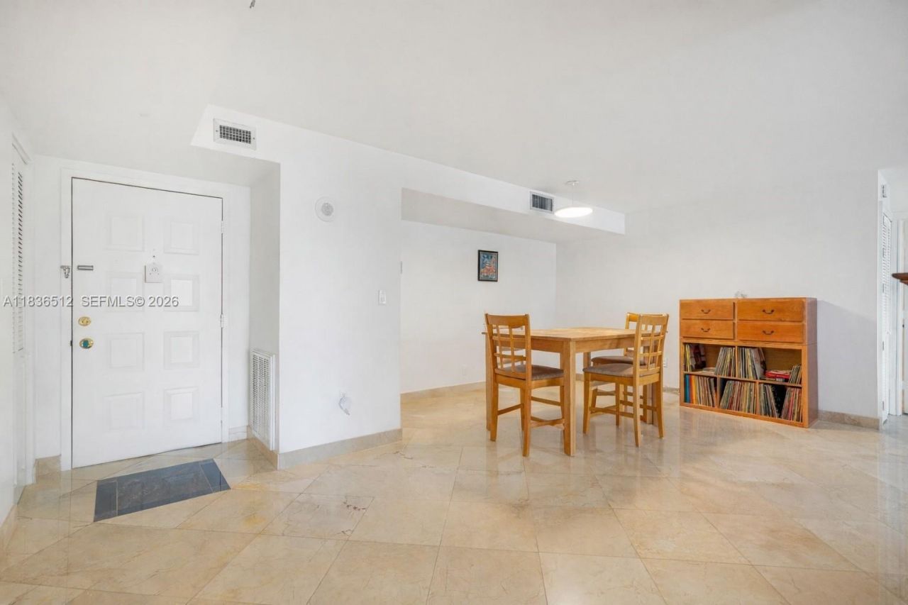 1201 S Ocean Dr, Unit 410S, Hollywood, FL 33019 Photo