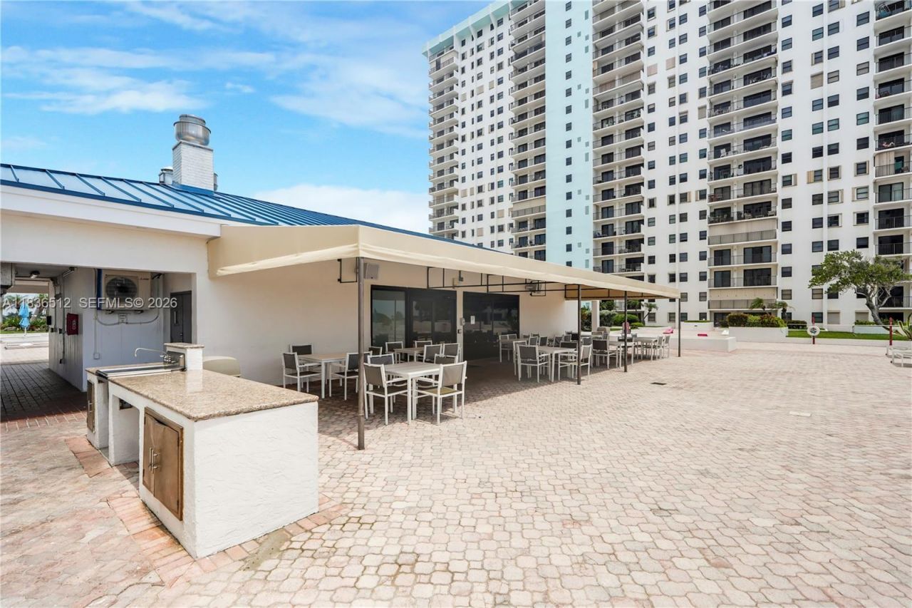 1201 S Ocean Dr, Unit 410S, Hollywood, FL 33019 Photo