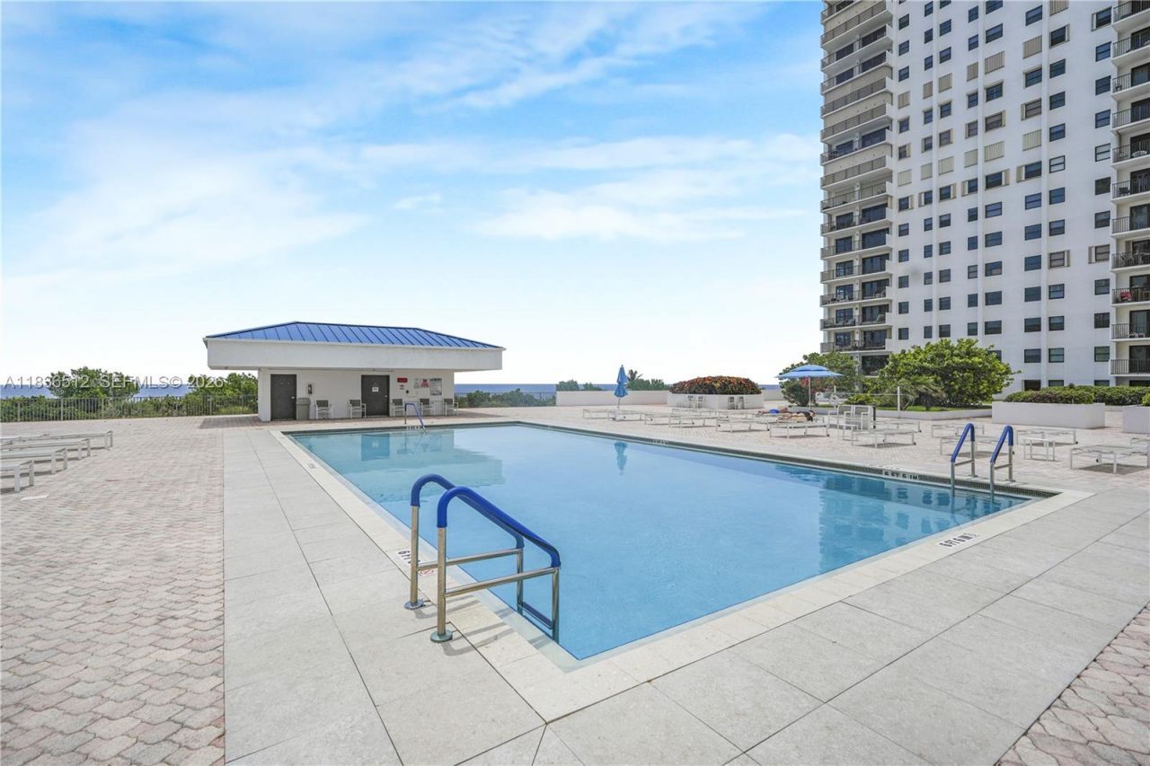 1201 S Ocean Dr, Unit 410S, Hollywood, FL 33019 Photo