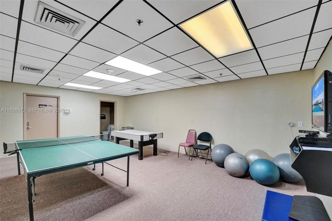 1201 S Ocean Dr, Unit 410S, Hollywood, FL 33019 Photo