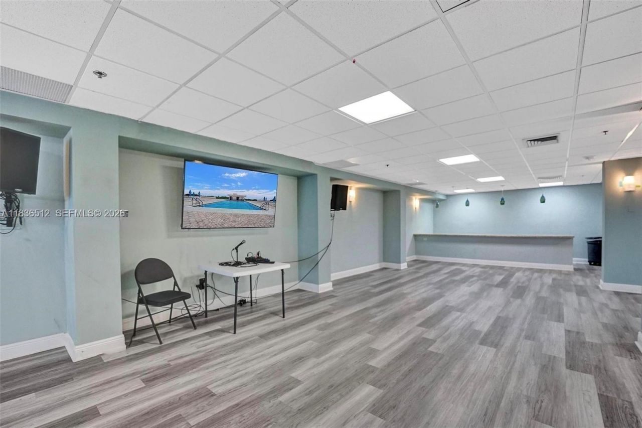 1201 S Ocean Dr, Unit 410S, Hollywood, FL 33019 Photo