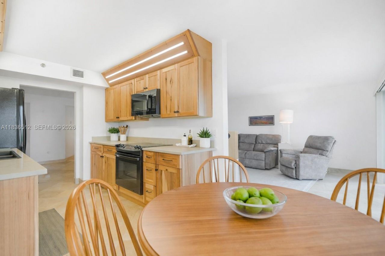 1201 S Ocean Dr, Unit 410S, Hollywood, FL 33019 Photo