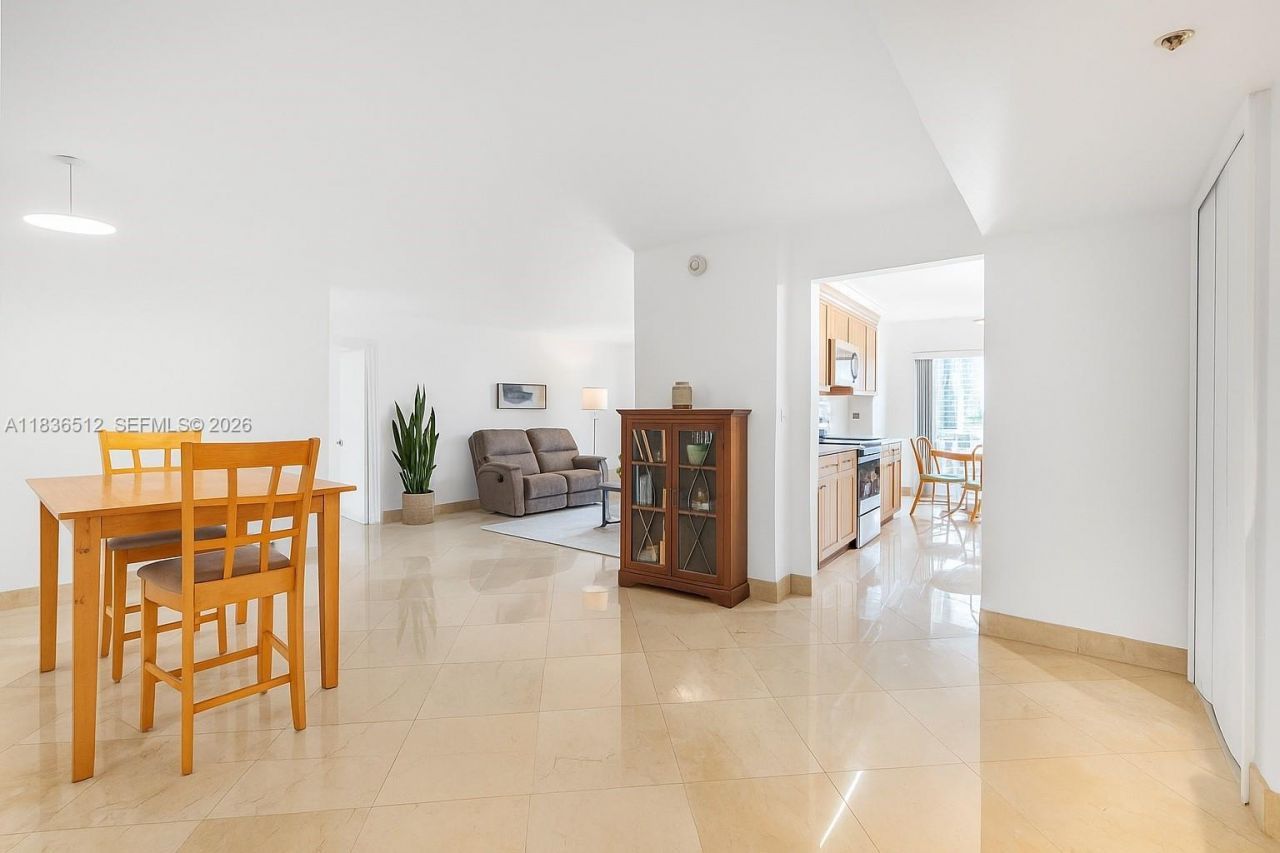 1201 S Ocean Dr, Unit 410S, Hollywood, FL 33019 Photo