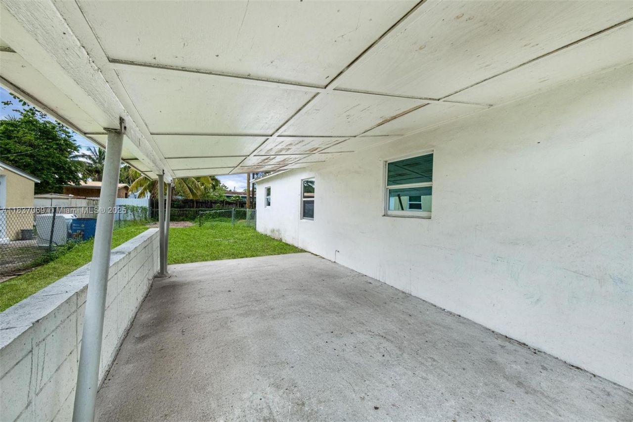 2569 NW 61st Ave, Margate, FL 33063 Photo