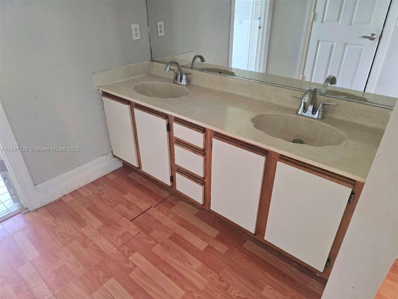 1744 SE Berkshire Blvd, Port Saint Lucie, FL 34952 Photo