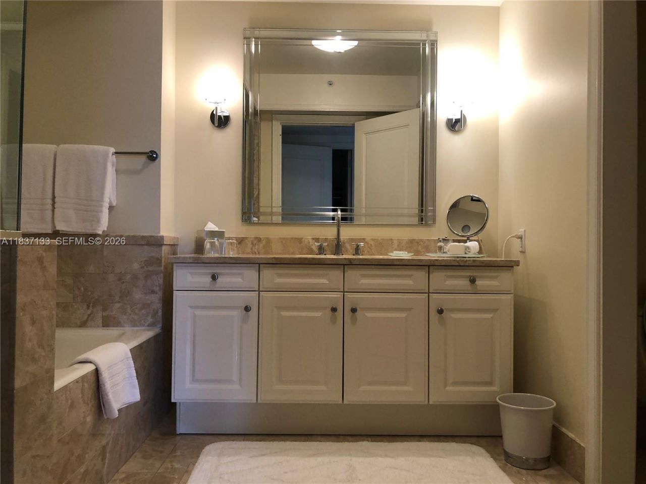 1435 Brickell Ave, Unit 3106, Miami, FL 33131 Photo