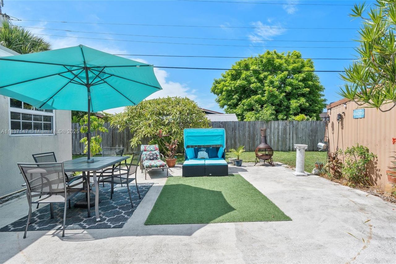 65 NE 209th Ter, Miami Gardens, FL 33179 Photo