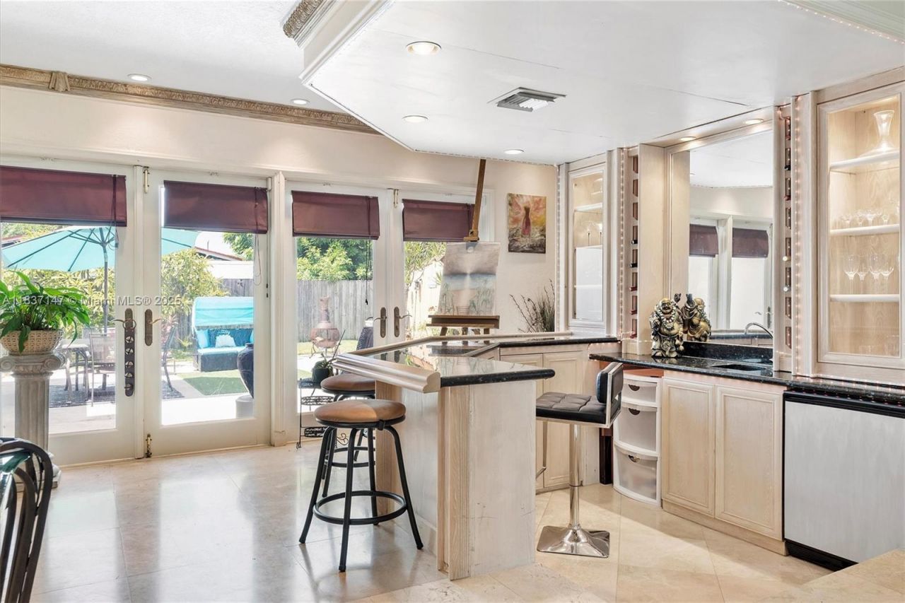 65 NE 209th Ter, Miami Gardens, FL 33179 Photo