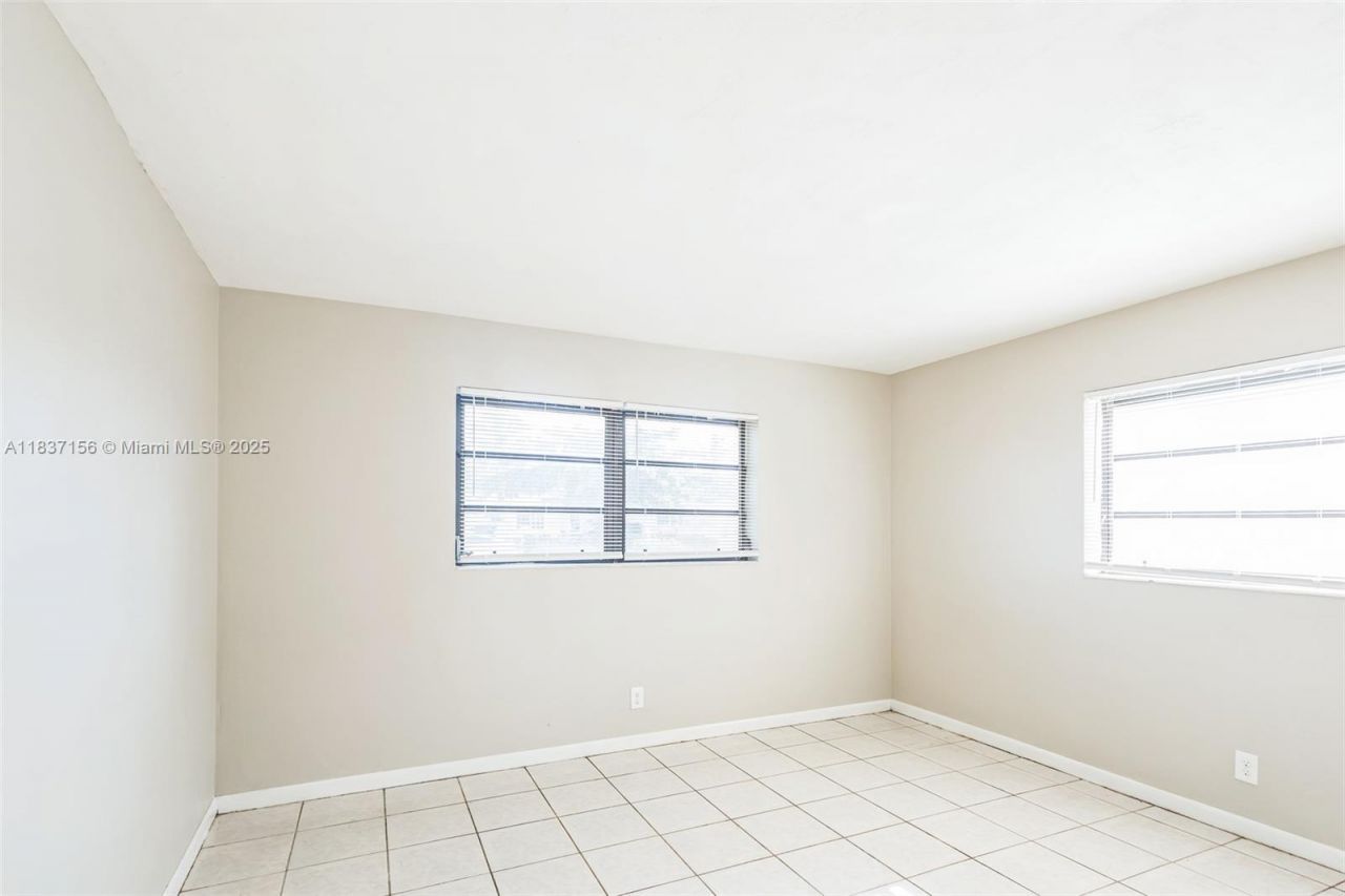 5640 NW 13th Ct, Lauderhill, FL 33313 Photo