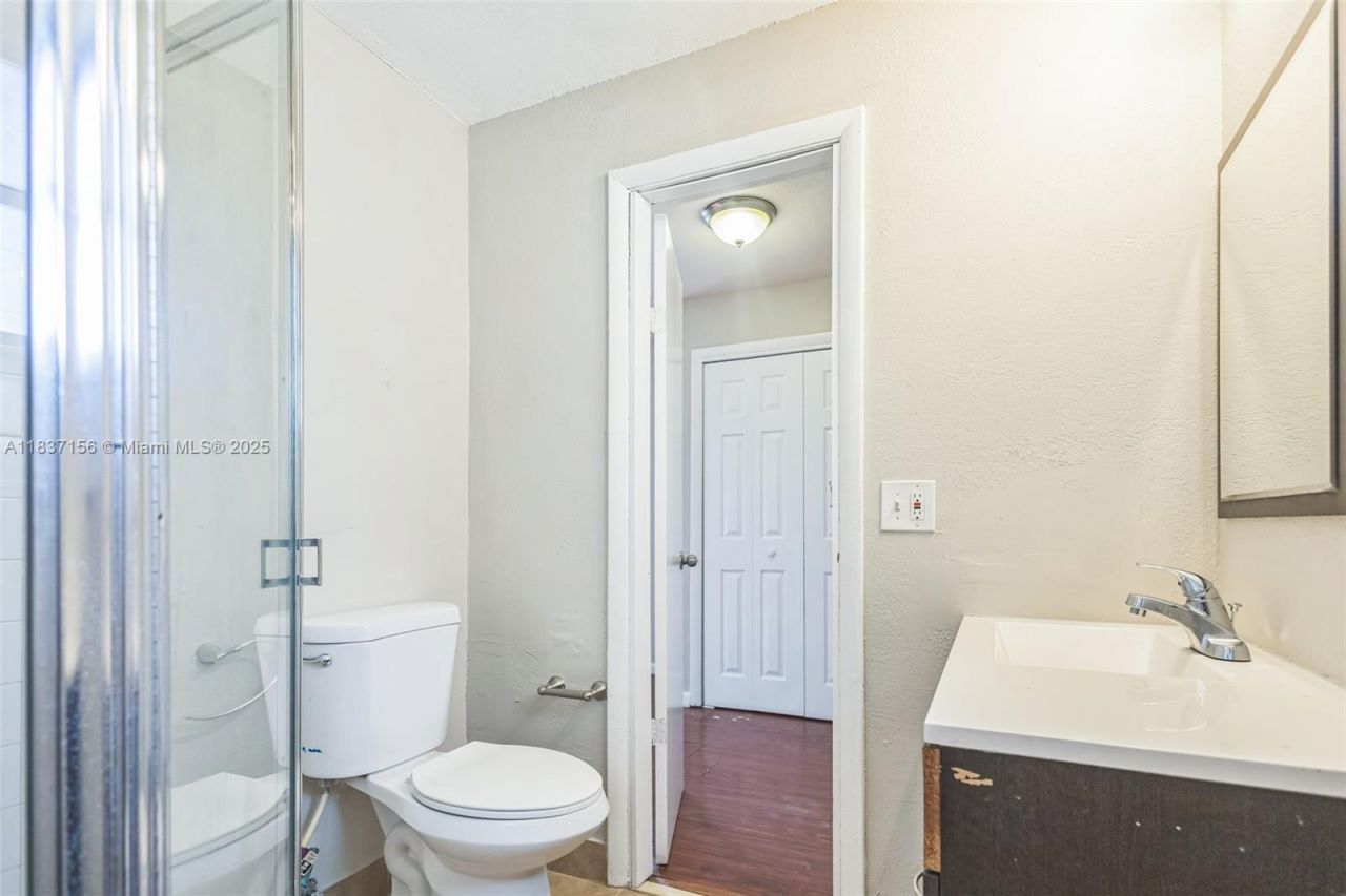 5640 NW 13th Ct, Lauderhill, FL 33313 Photo