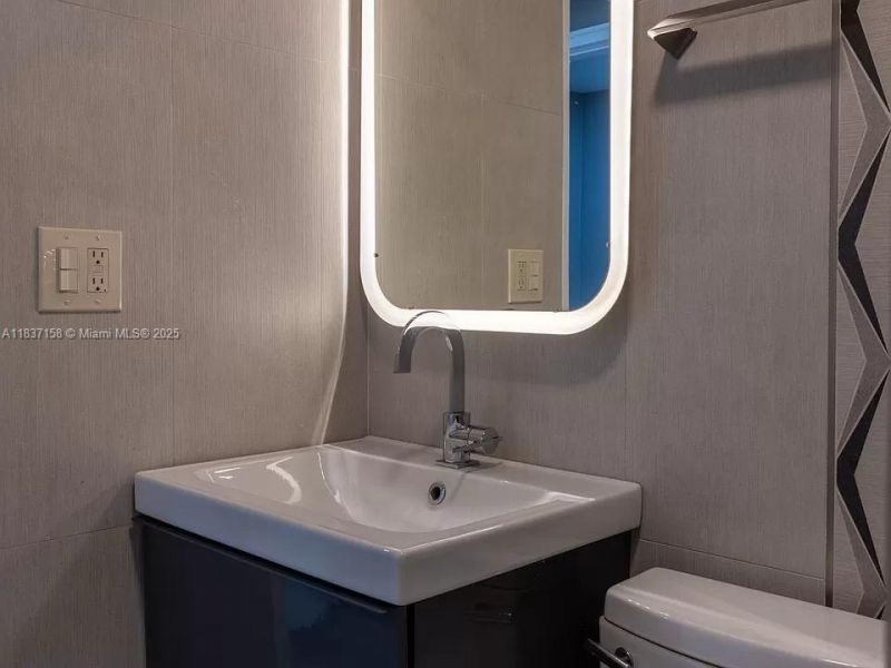 1611 Euclid Ave, Unit 5, Miami Beach, FL 33139 Photo