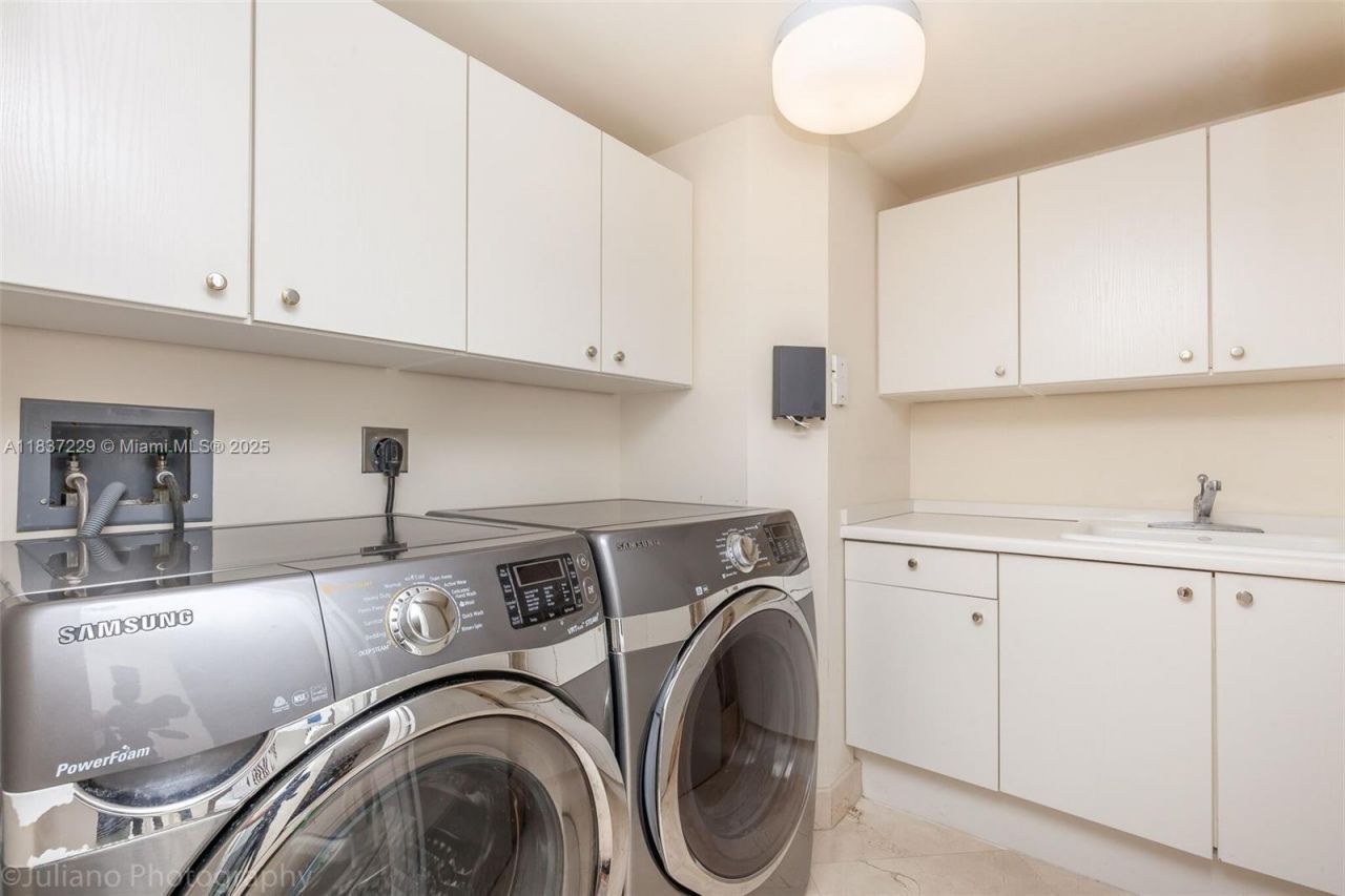 7000 Island Blvd, Unit 2504, Aventura, FL 33160 Photo