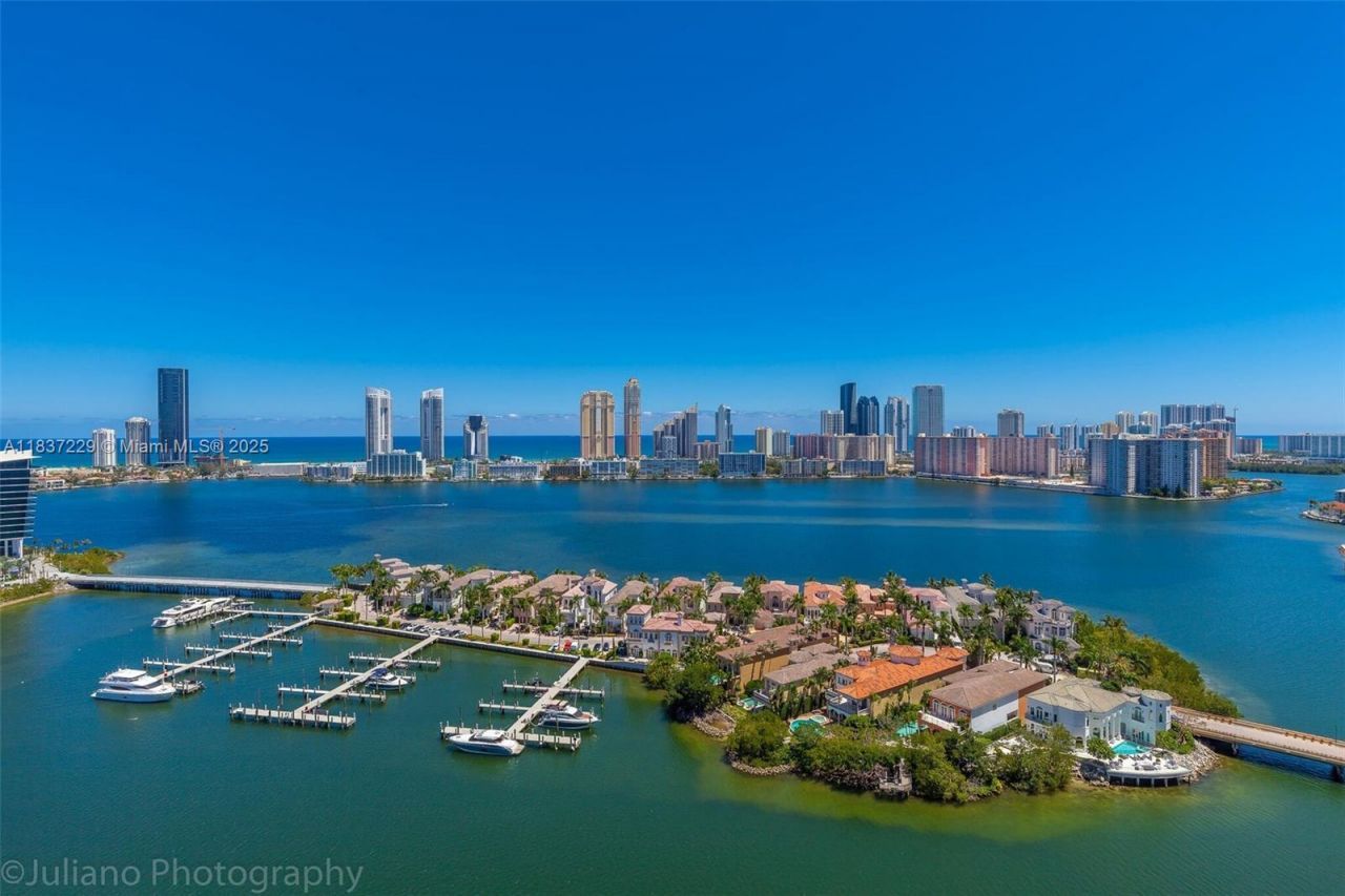 7000 Island Blvd, Unit 2504, Aventura, FL 33160 Photo