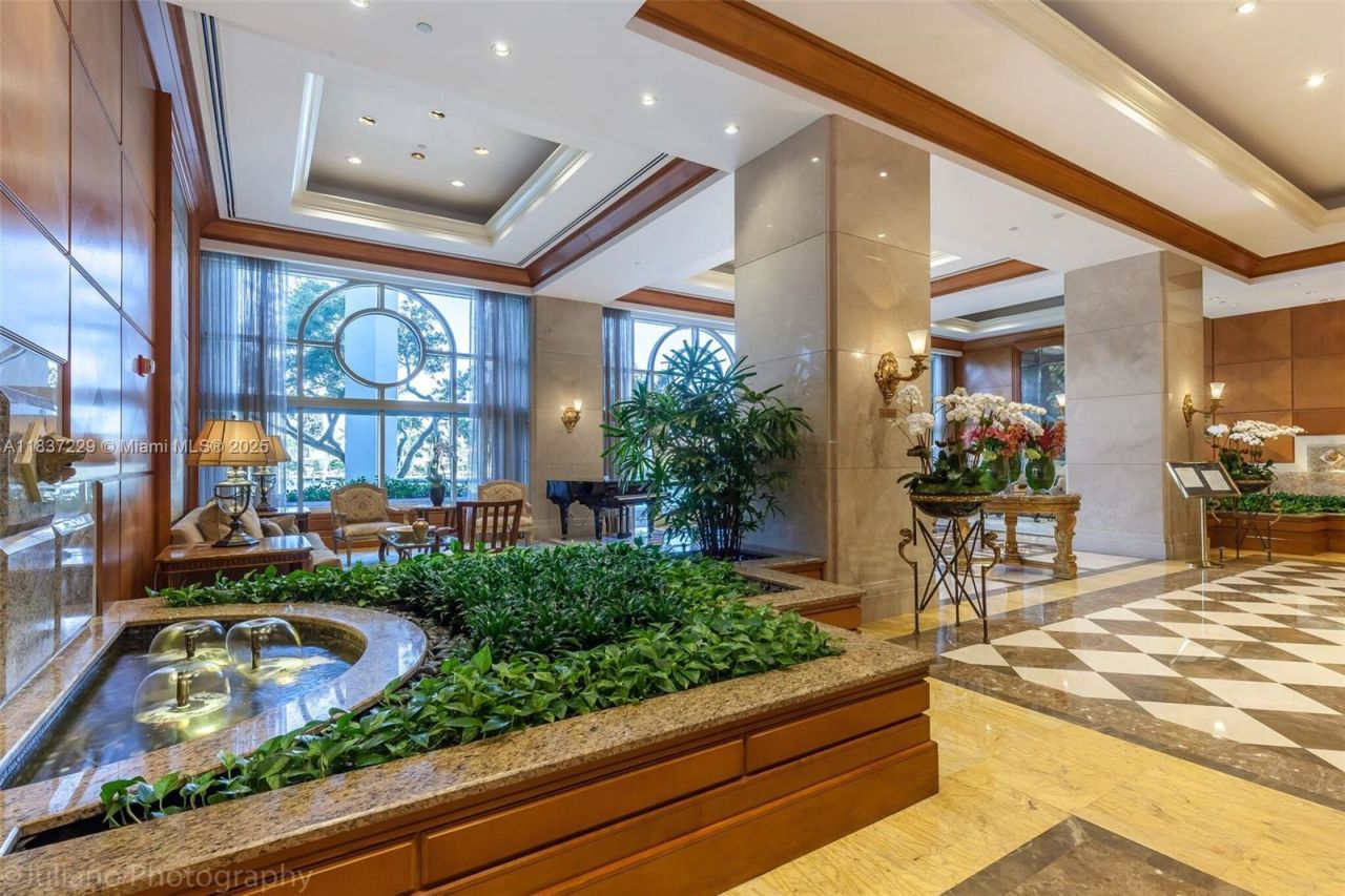 7000 Island Blvd, Unit 2504, Aventura, FL 33160 Photo