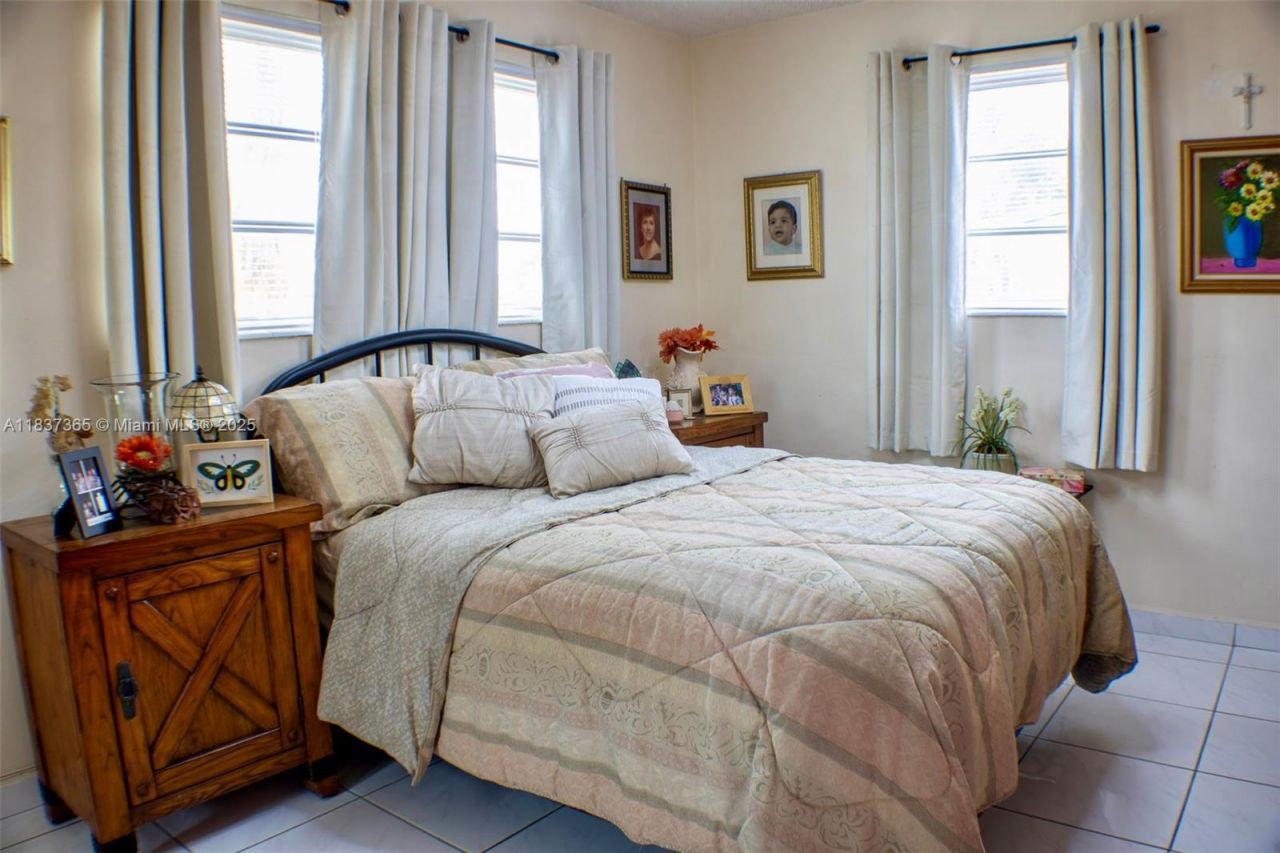 3310 SW 106th Ave, Miami, FL 33165 Photo